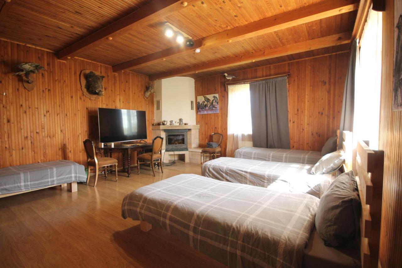 Sveciu Namai Prie Sirvintu Otel Akmeniai Dış mekan fotoğraf
